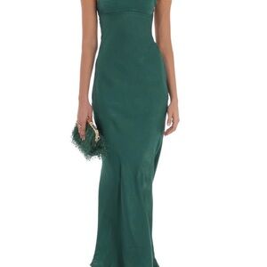 Elegant Green Evening Gown